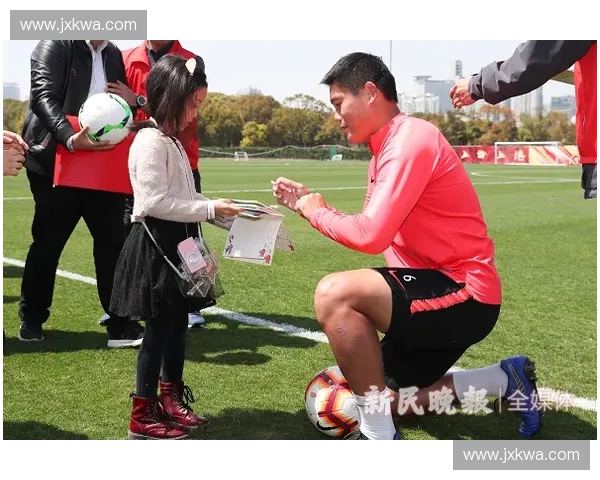 球迷文化的传承与变革：从传统支持到数字化互动时代的演变与挑战